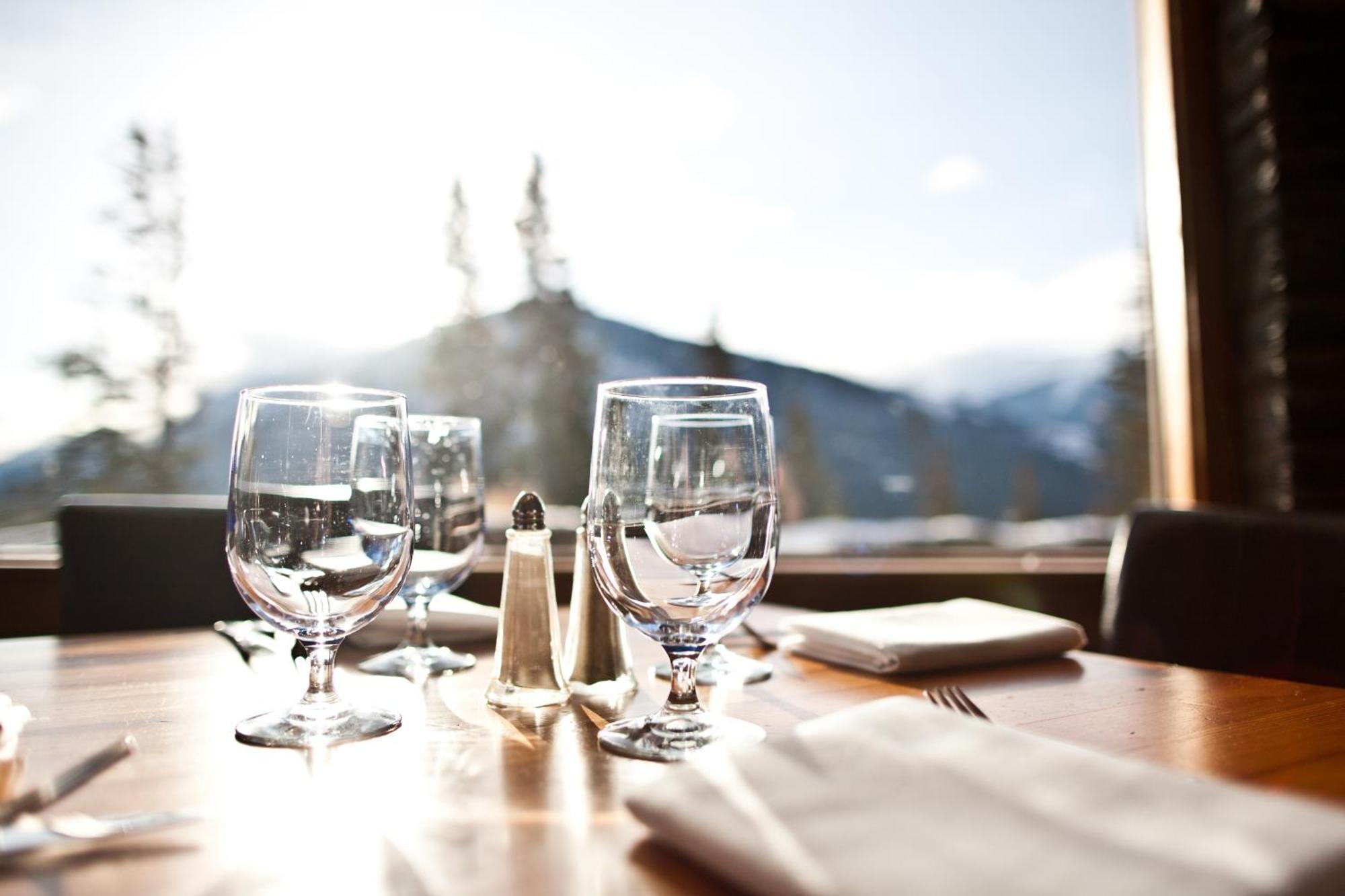 The Juniper Hotel & Bistro Banff Kültér fotó