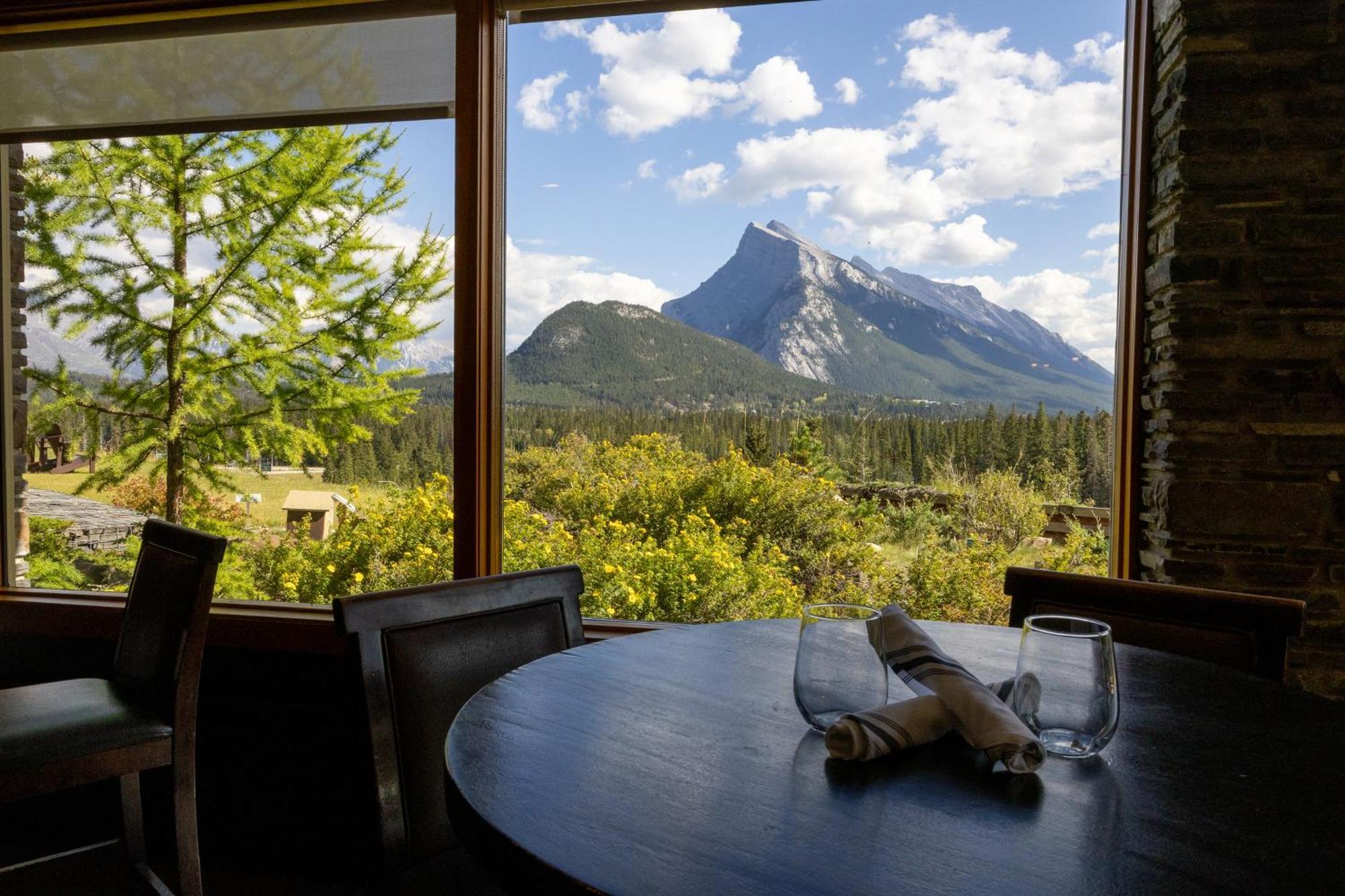 The Juniper Hotel & Bistro Banff Kültér fotó