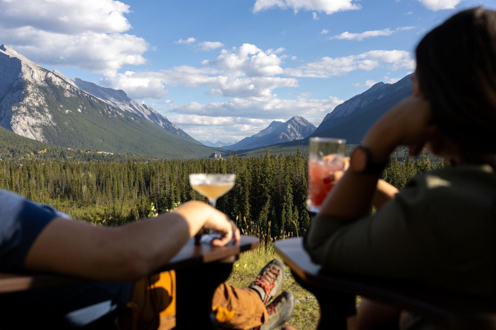 The Juniper Hotel & Bistro Banff Kültér fotó